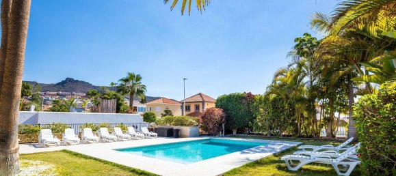 5 bedrooms Villa in Adeje, Spain No. 27344 5