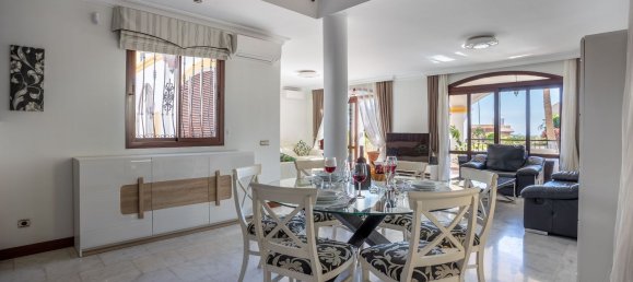 5 bedrooms Villa in Adeje, Spain No. 27344 15