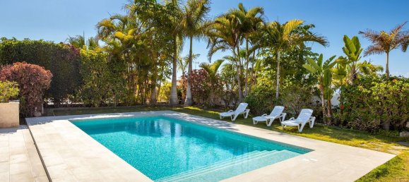 5 bedrooms Villa in Adeje, Spain No. 27344 7