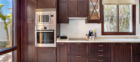 5 bedrooms Villa in Adeje, Spain No. 27344 25