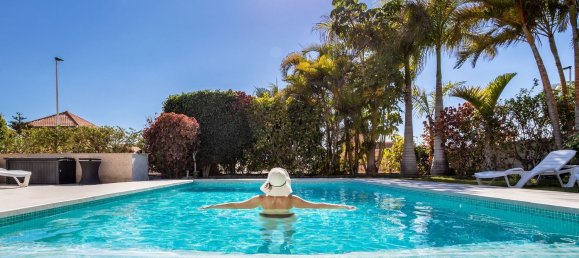 5 bedrooms Villa in Adeje, Spain No. 27344 13