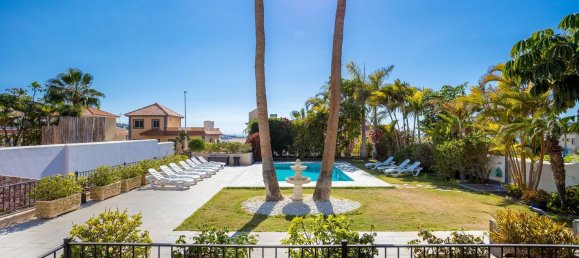 5 bedrooms Villa in Adeje, Spain No. 27344 4