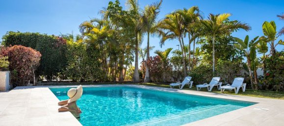 5 bedrooms Villa in Adeje, Spain No. 27344 8