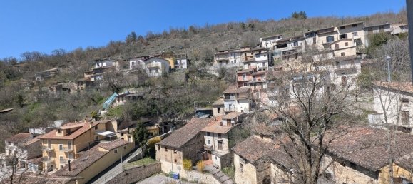 4 bedrooms House in L'Aquila, Italy No. 279737 13