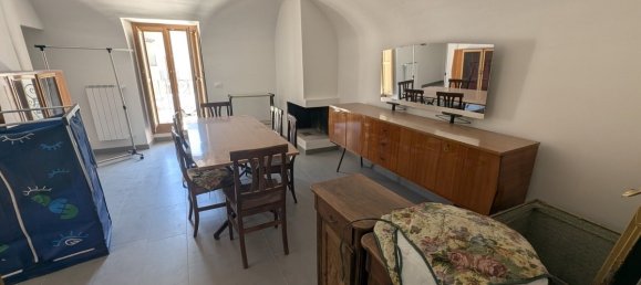 4 bedrooms House in L'Aquila, Italy No. 279737 18