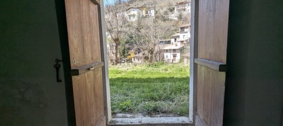 4 bedrooms House in L'Aquila, Italy No. 279737 26