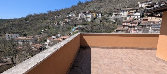 4 bedrooms House in L'Aquila, Italy No. 279737 5