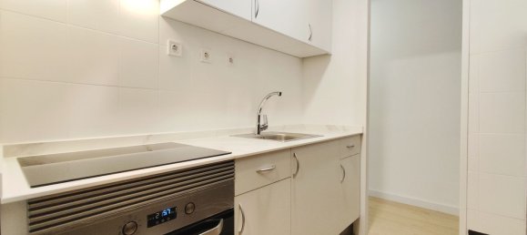 Apartamento de 2 dormitorios en Santa Coloma de Gramenet, Spain No. 168539 5