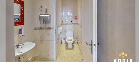 570m² Building in Terville, France No. 87683 5