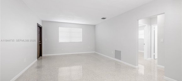 4 bedrooms Villa for rent in Miami, Miami-Dade, Florida, USA № 615505 23