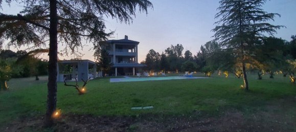 5 bedrooms Commercial property in Chalkidiki, Greece No. 8173 2