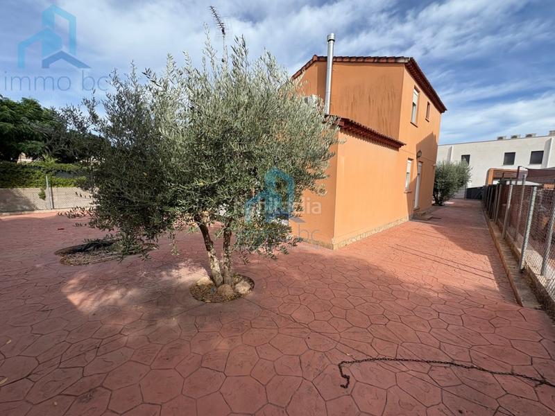 5 bedrooms House in Vilallonga del Camp, Spain No. 243381