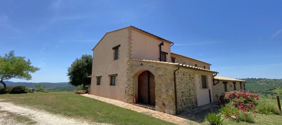 20 rooms House in Manciano, Italy No. 92061 43