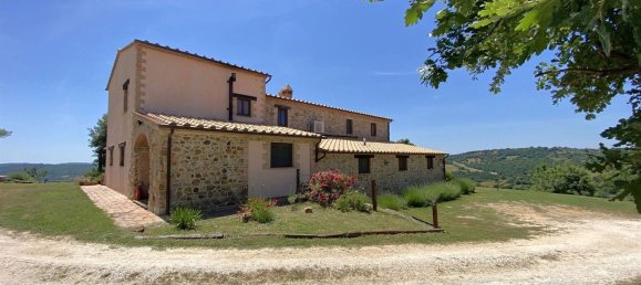 20 rooms House in Manciano, Italy No. 92061 44