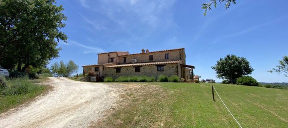 20 rooms House in Manciano, Italy No. 92061 46