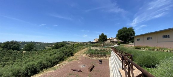 20 rooms House in Manciano, Italy No. 92061 7