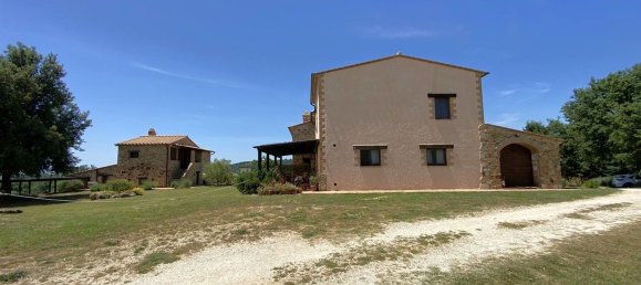 20 rooms House in Manciano, Italy No. 92061 42