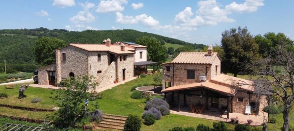 20 rooms House in Manciano, Italy No. 92061 2