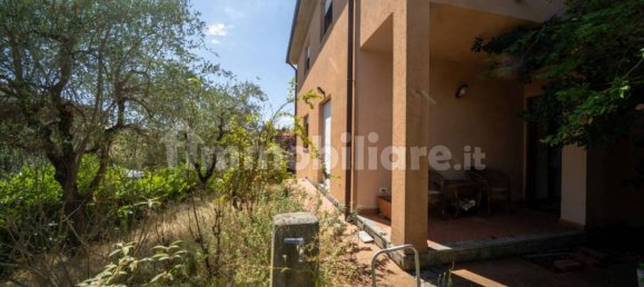 4 bedrooms Villa in Cavriglia, Italy No. 281853 4