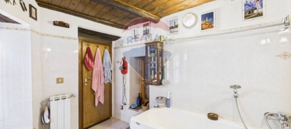 3 bedrooms Apartment in Mazzano Romano, Italy No. 319416 7