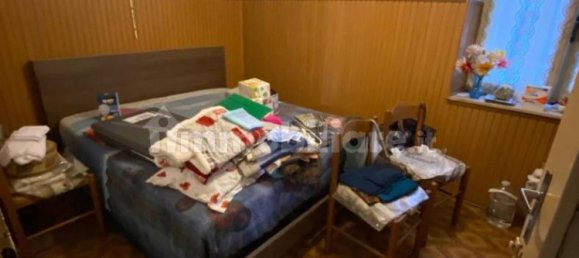 4 Schlafzimmer Haus in Santo Stefano Roero, Italy, Nr. 175956 16