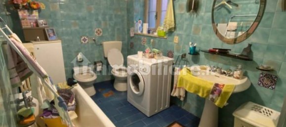 4 Schlafzimmer Haus in Santo Stefano Roero, Italy, Nr. 175956 11