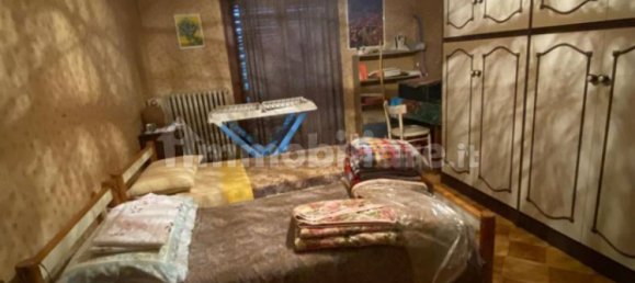 4 Schlafzimmer Haus in Santo Stefano Roero, Italy, Nr. 175956 10