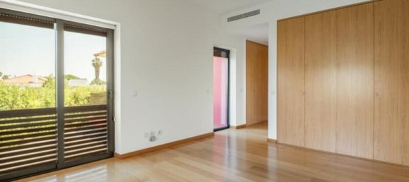 3 Schlafzimmer Villa in Cascais, Portugal, Nr. 118498 8