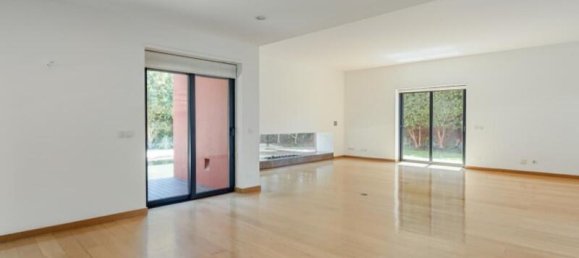 3 Schlafzimmer Villa in Cascais, Portugal, Nr. 118498 39