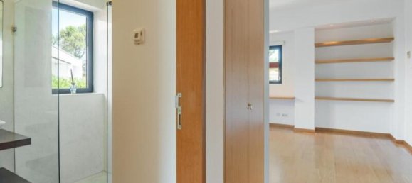 3 Schlafzimmer Villa in Cascais, Portugal, Nr. 118498 3