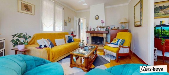 2 Schlafzimmer Haus in Verberie, France, Nr. 349069 3