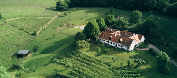 11-Zimmer Schlösser in Bad Loipersdorf, Austria, Nr. 171719 3