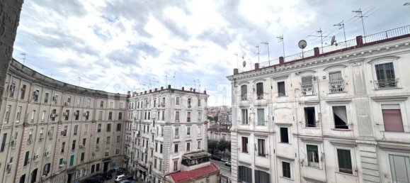 1 غرف نوم شقة في Naples, Italy رقم 94433 29