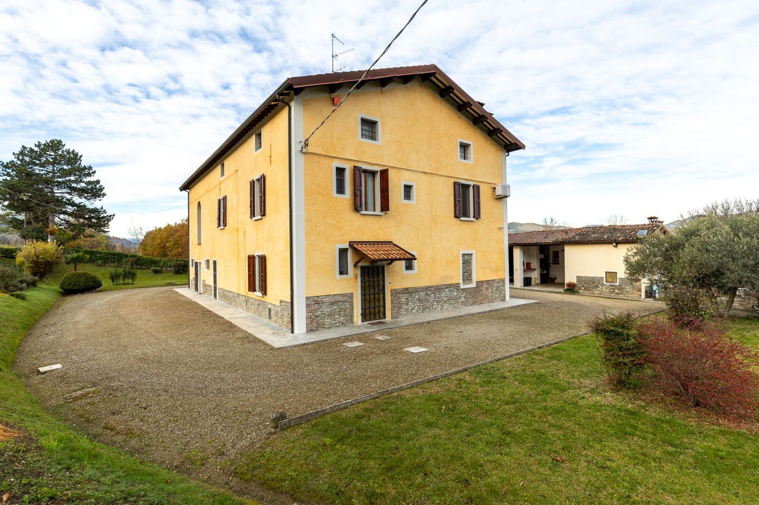8 Schlafzimmer Haus in Borgo Tossignano, Italy, Nr. 376772