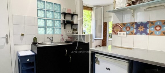 Studio à Paris, France No. 164893 5