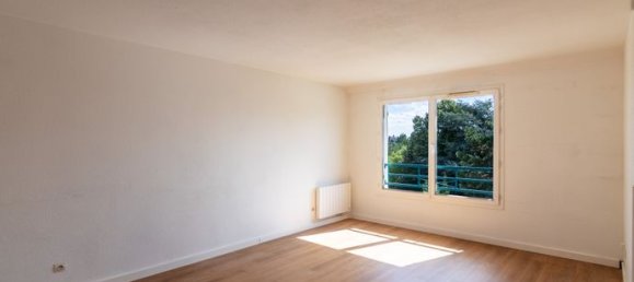 2 Schlafzimmer Wohnung in Epinay-sur-Seine, France, Nr. 354451 2