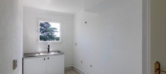 2 Schlafzimmer Wohnung in Epinay-sur-Seine, France, Nr. 354451 4