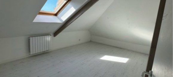 3 chambres Duplex à Tours, France No. 181925 2