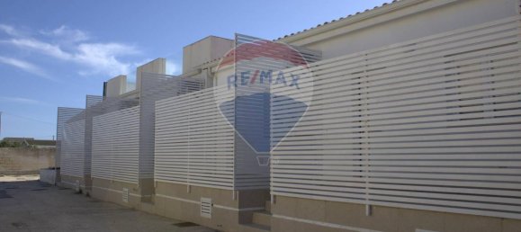 Квартира с 2 комнатами в Ното, Италия № 27818 3