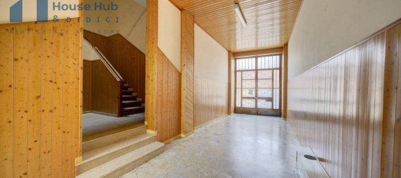 Apartamento T3 em Turin, Italy N.º 266098 27