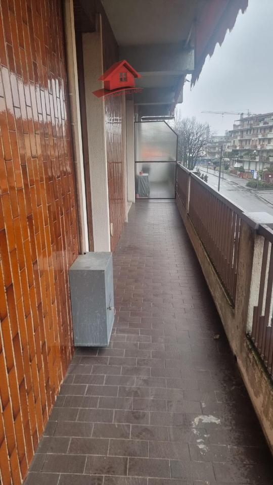 4غرفة شقة في Treviglio, Italy رقم 30174