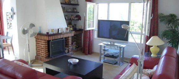 4 bedrooms Villa in Cabo Roig, Spain No. 1032 3