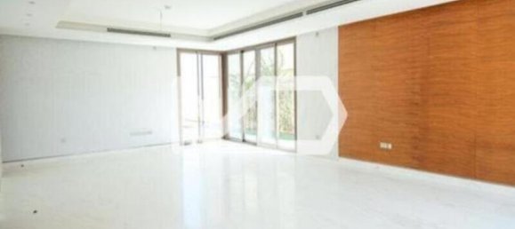 5 bedrooms Villa in Saadiyat Island, UAE No. 47106 4