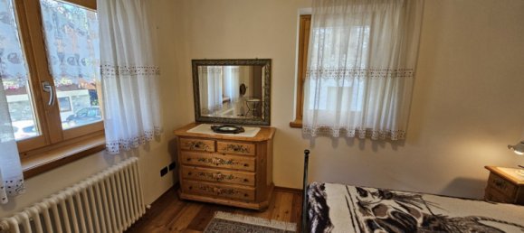 2-salle Appartement à Udine, Italy No. 299946 18