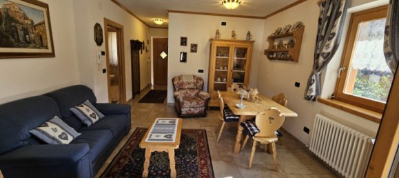 2-salle Appartement à Udine, Italy No. 299946 8