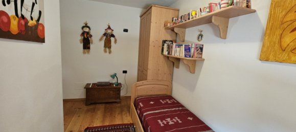 2-salle Appartement à Udine, Italy No. 299946 23