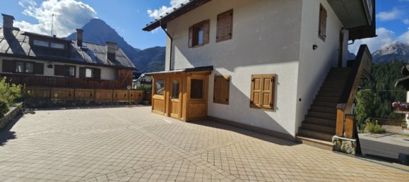 2-salle Appartement à Udine, Italy No. 299946 26