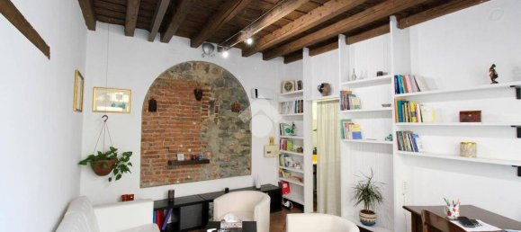 Офис с 1 комнатой в Бергамо, Италия № 85374 2