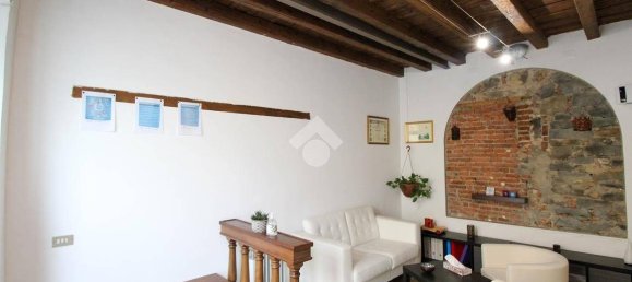 Офис с 1 комнатой в Бергамо, Италия № 85374 3