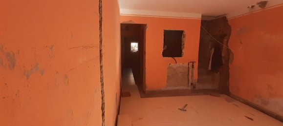 5 rooms House in Lucca, Italy No. 89075 18